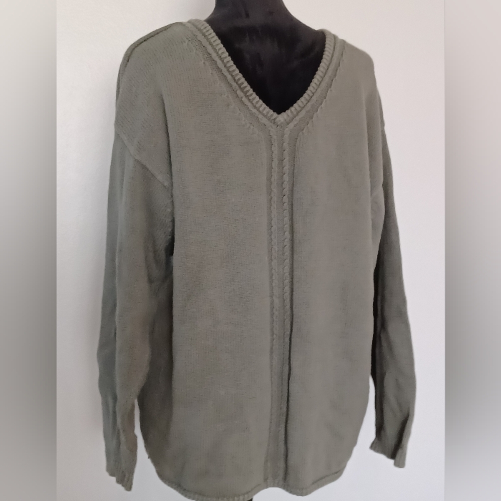Tommy Bahama men's sweater